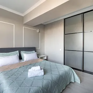 Апартаменты One Bedroom Near Arbat In The Heart Of, Алматы