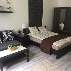 Luxury , Будапешт Венгрия